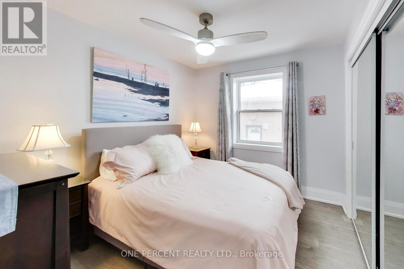 4 Cameo Crescent, Toronto, Ontario  M6N 2K5 - Photo 17 - W12822996