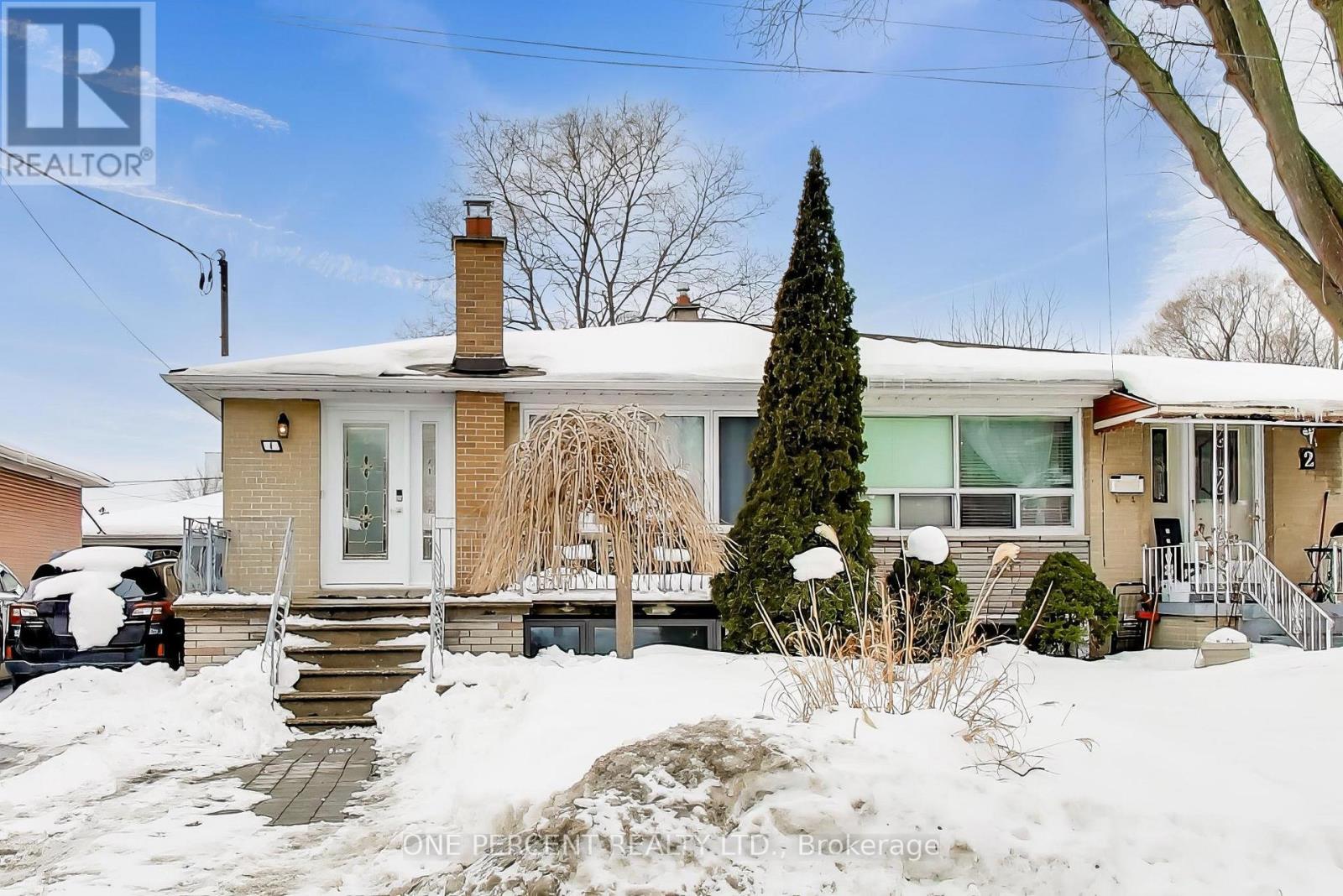 4 Cameo Crescent, Toronto, Ontario  M6N 2K5 - Photo 2 - W12822996