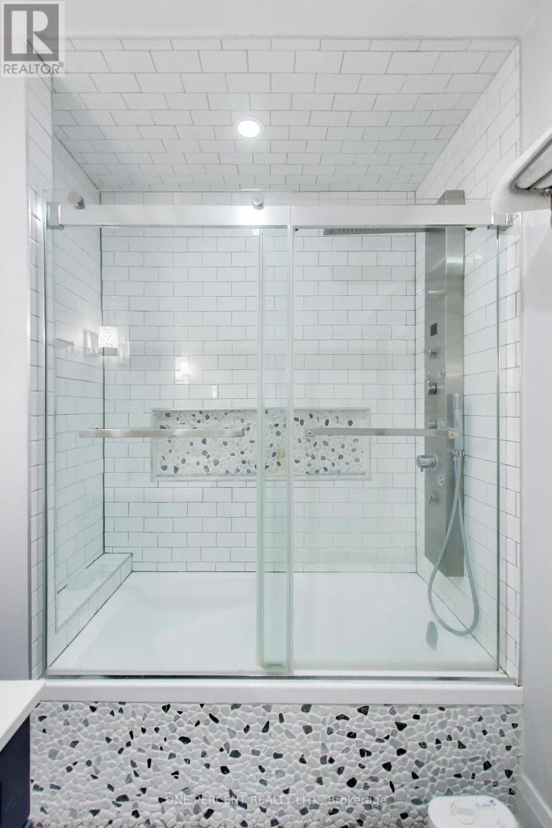 4 Cameo Crescent, Toronto, Ontario  M6N 2K5 - Photo 20 - W12822996