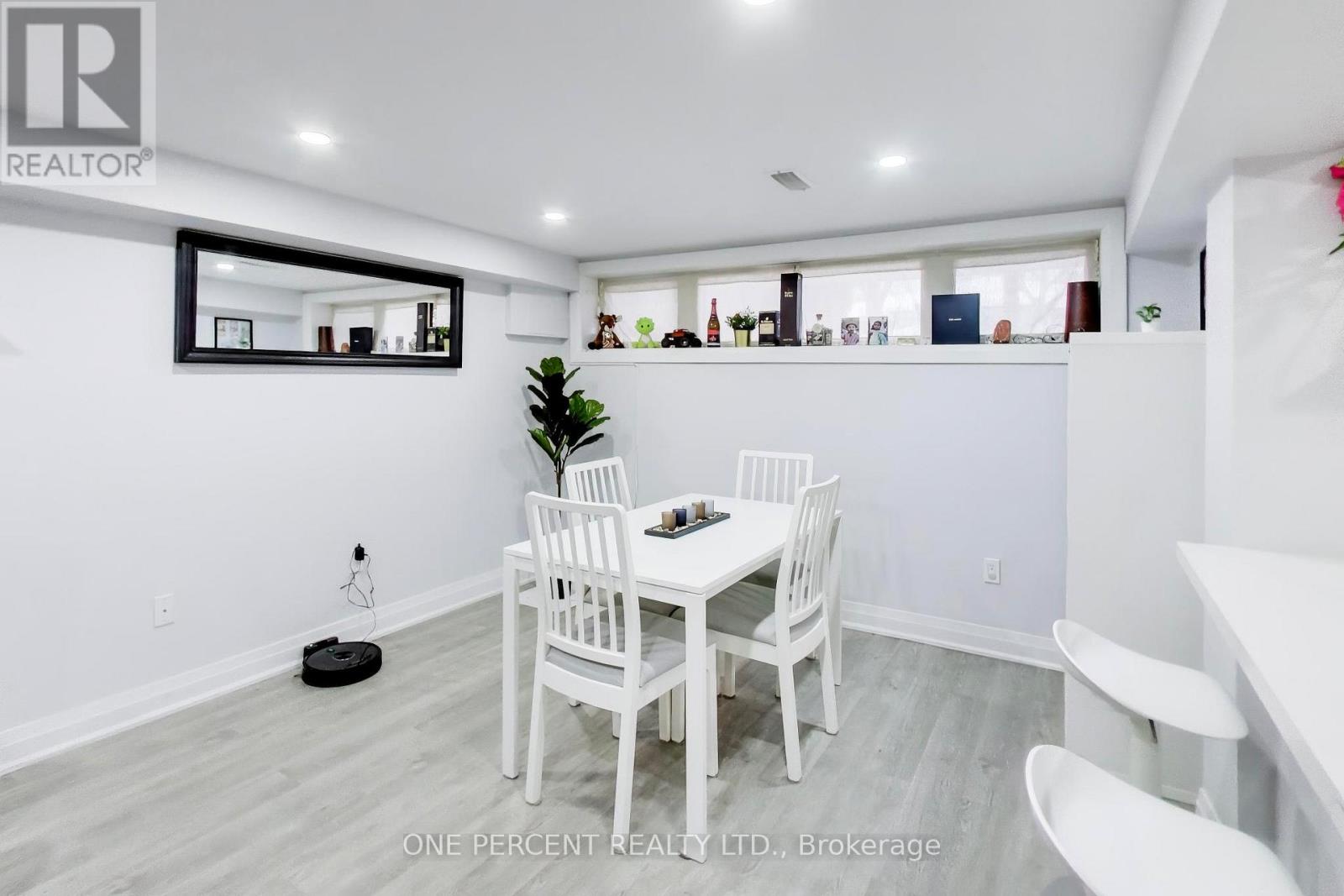 4 Cameo Crescent, Toronto, Ontario  M6N 2K5 - Photo 24 - W12822996