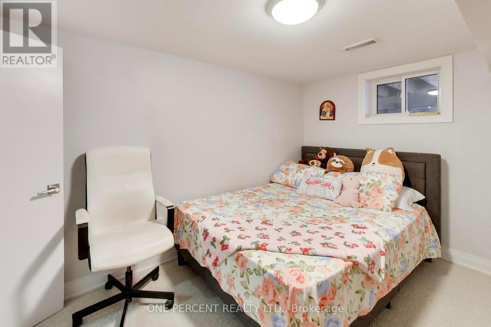 4 Cameo Crescent, Toronto, Ontario  M6N 2K5 - Photo 32 - W12822996