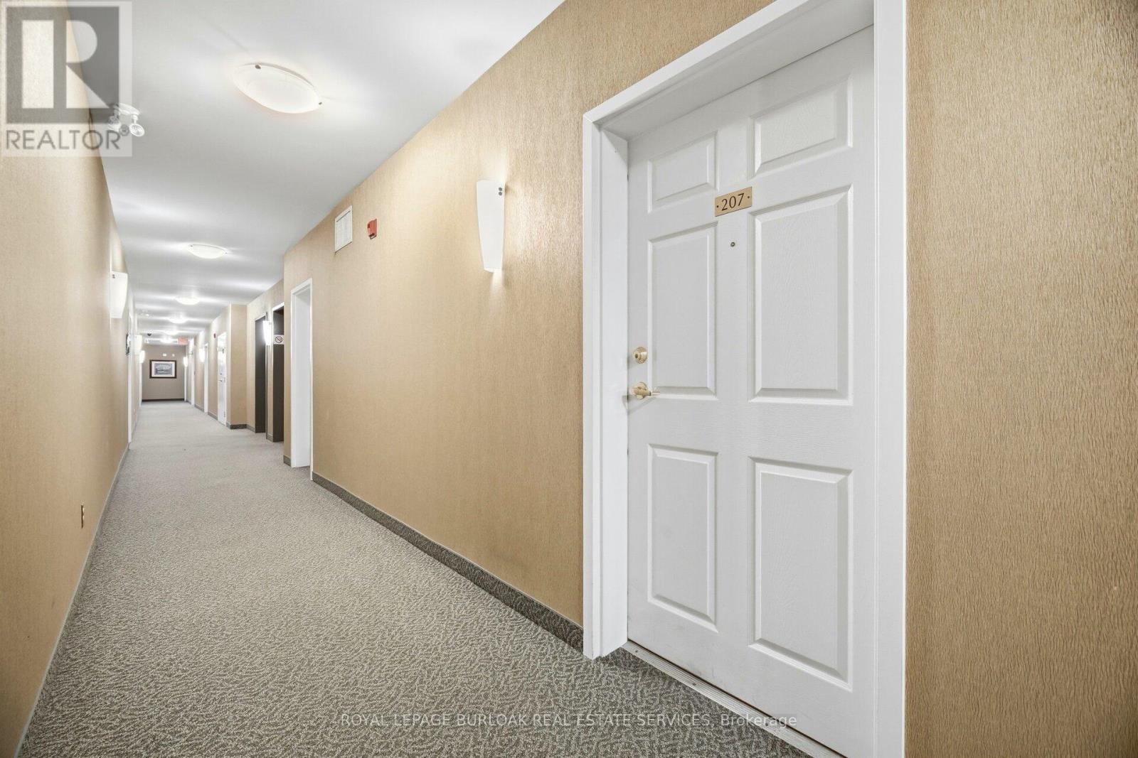 207 - 1499 Nottinghill Gate, Oakville, Ontario  L6M 5G1 - Photo 4 - W12823018