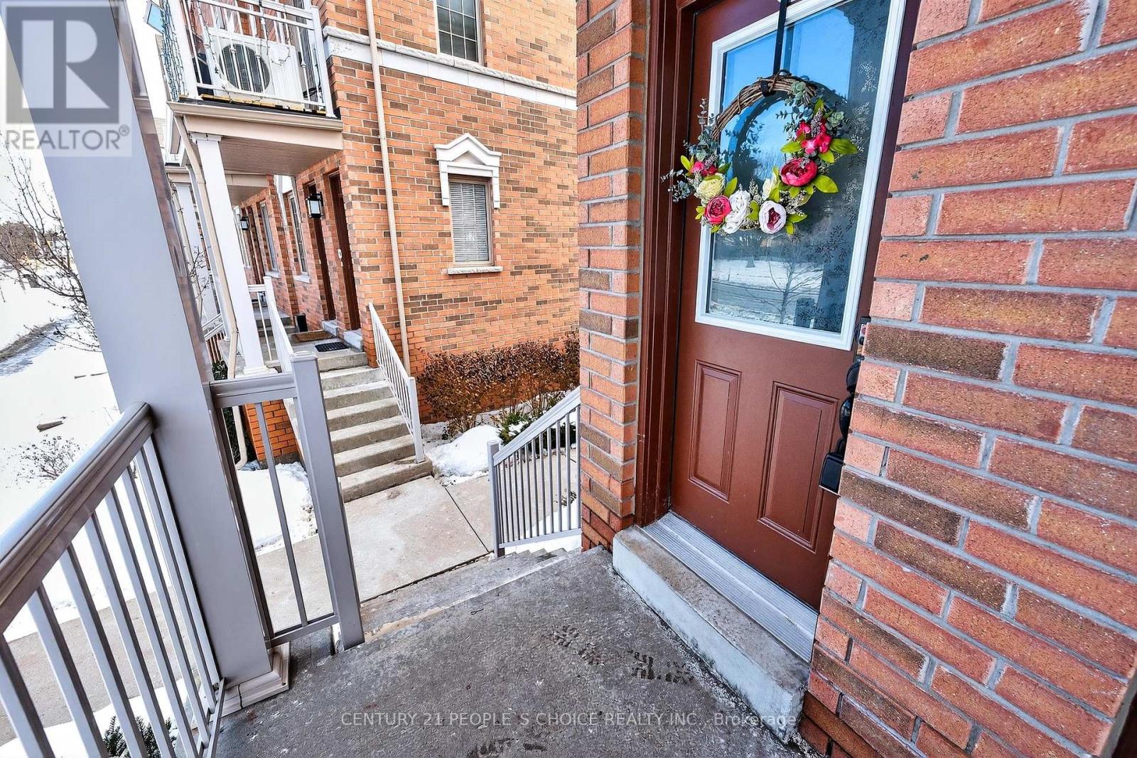 18 - 180 Howden Boulevard, Brampton, Ontario  L6S 0E6 - Photo 4 - W12823022