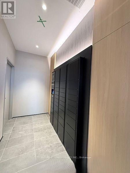 702 - 770 Whitlock Avenue, Milton, Ontario  L9E 2B2 - Photo 3 - W12823024