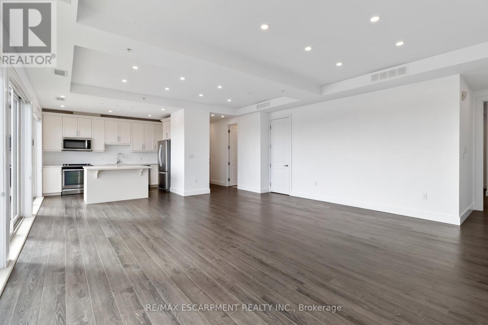 601 - 640 Sauve Street, Milton, Ontario  L9T 9A7 - Photo 13 - W12823034