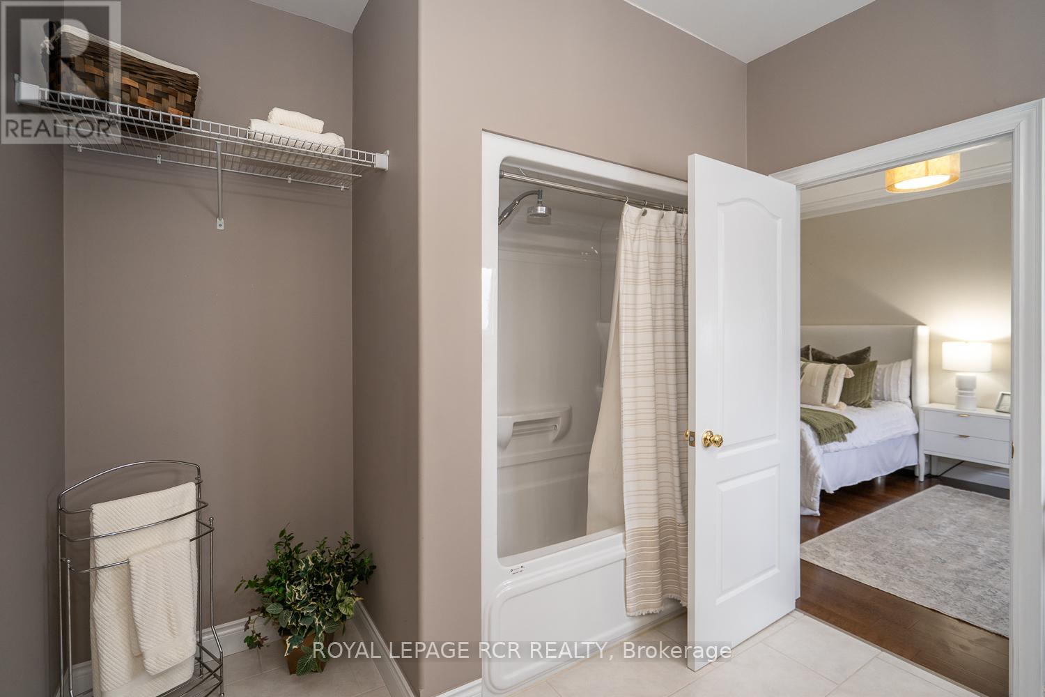 39 Dinnick Crescent, Orangeville, Ontario  L9W 0B7 - Photo 13 - W12823044