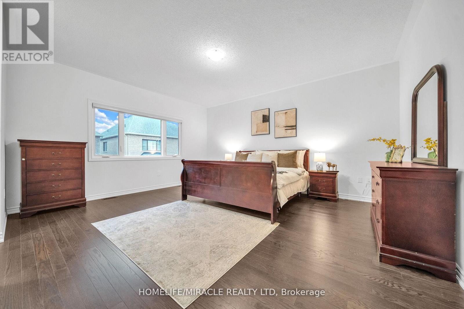 1536 Buttercup Court, Milton, Ontario  L9E 2G3 - Photo 24 - W12823092