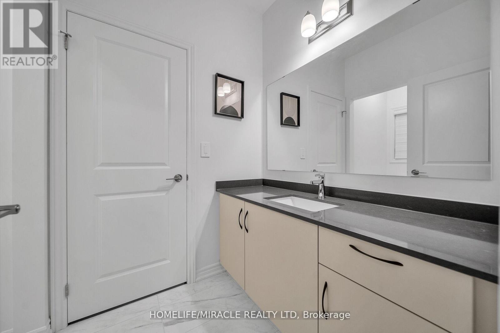 1536 Buttercup Court, Milton, Ontario  L9E 2G3 - Photo 33 - W12823092