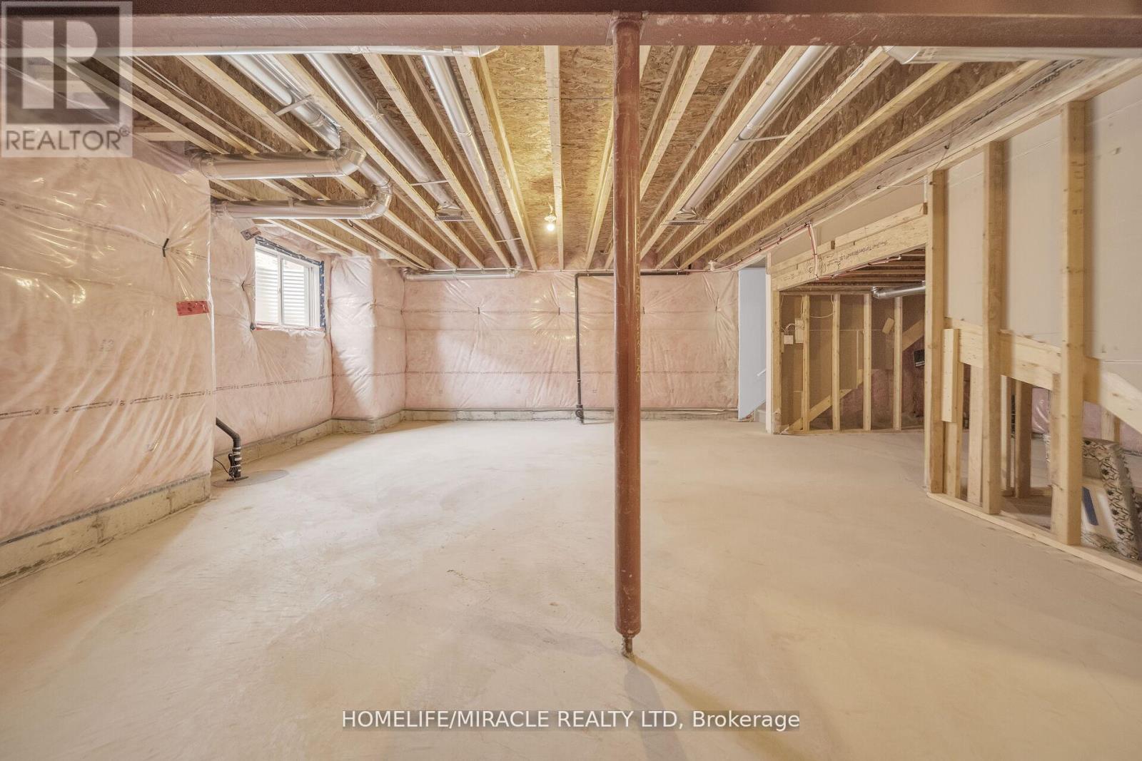 1536 Buttercup Court, Milton, Ontario  L9E 2G3 - Photo 36 - W12823092