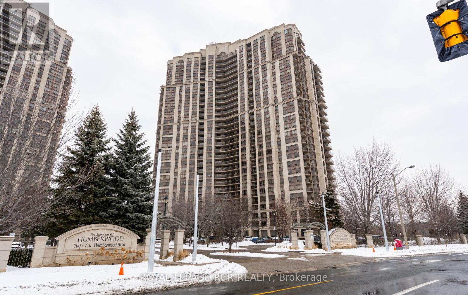206A - 710 HUMBERWOOD BOULEVARD, Toronto, Ontario