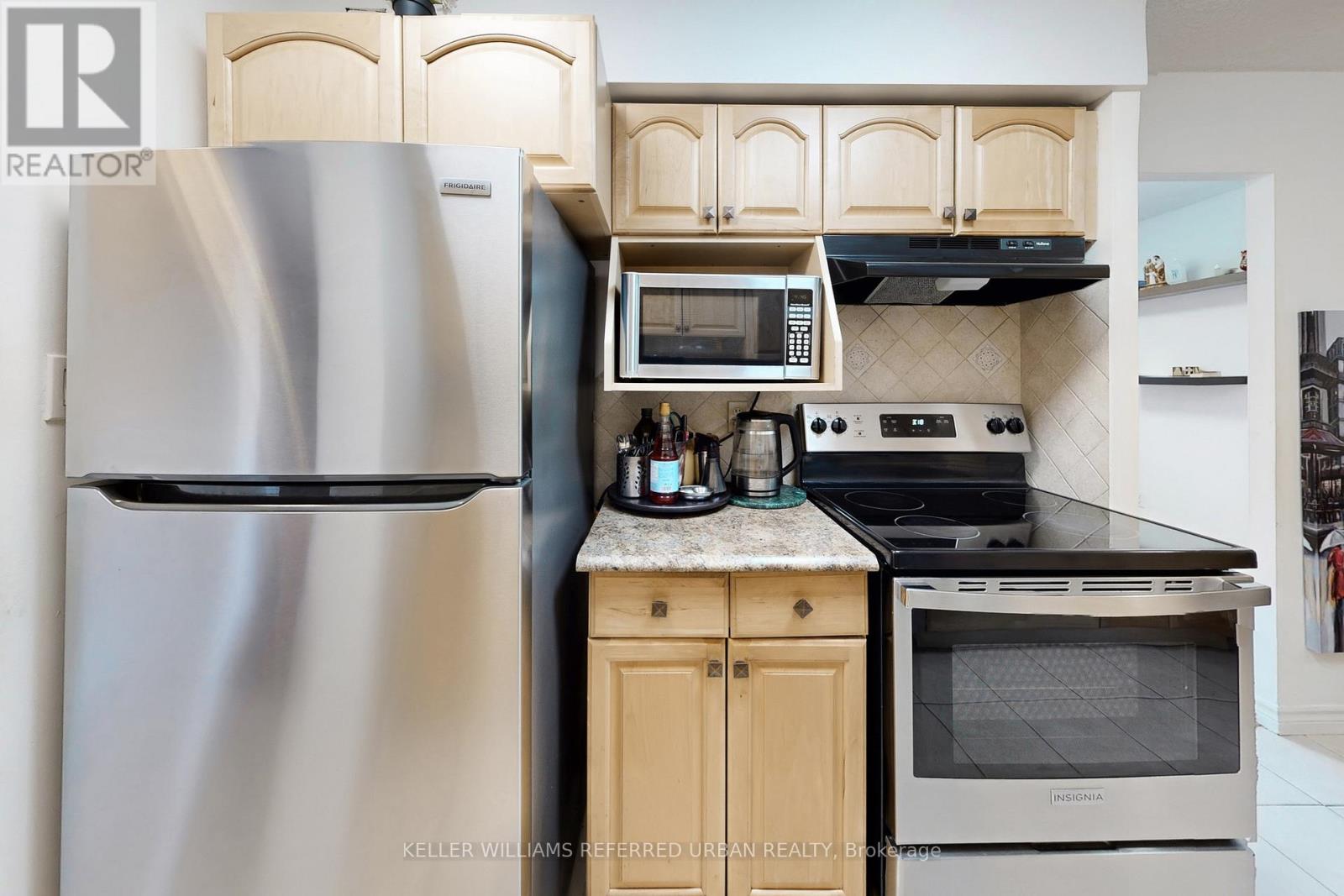 202 - 2556 Argyle Road, Mississauga, Ontario L5B 2H5 - Photo 13 - W12823140