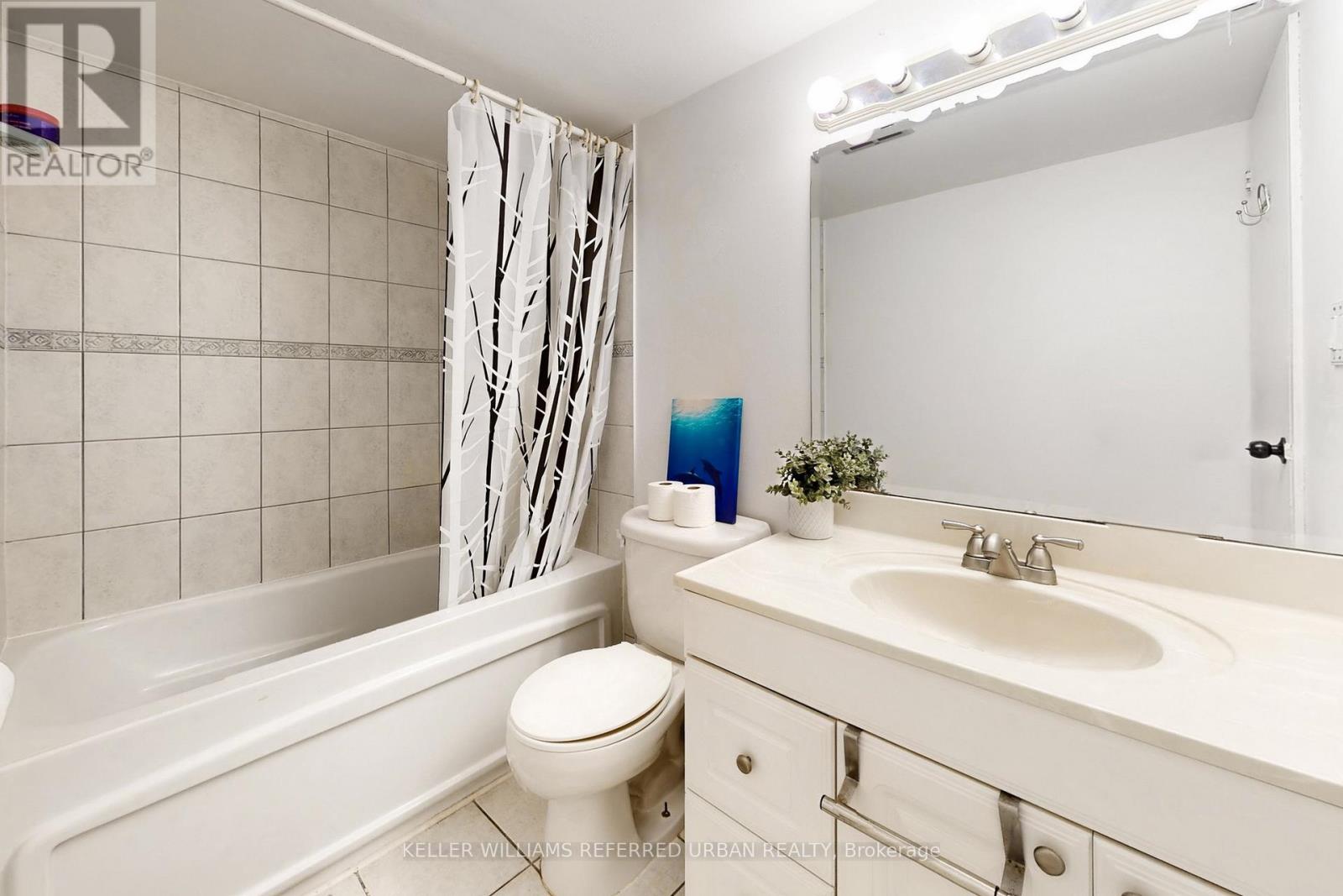 202 - 2556 Argyle Road, Mississauga, Ontario L5B 2H5 - Photo 26 - W12823140