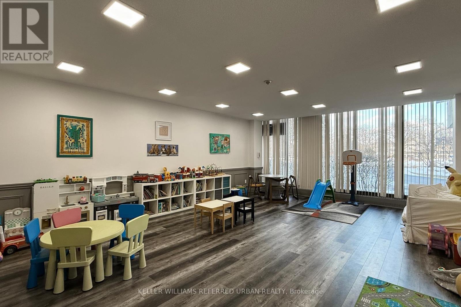 202 - 2556 Argyle Road, Mississauga, Ontario L5B 2H5 - Photo 29 - W12823140