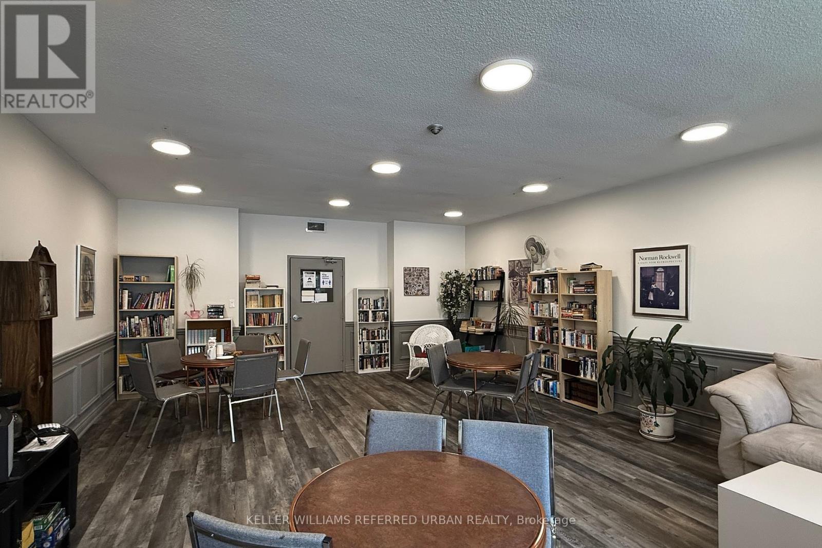 202 - 2556 Argyle Road, Mississauga, Ontario L5B 2H5 - Photo 30 - W12823140