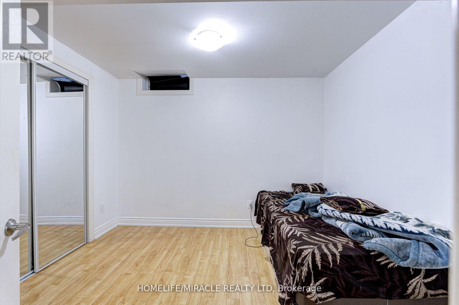 Basement - 26 Fitzgibson Street, Brampton, Ontario  L6Y 0H8 - Photo 9 - W12823152