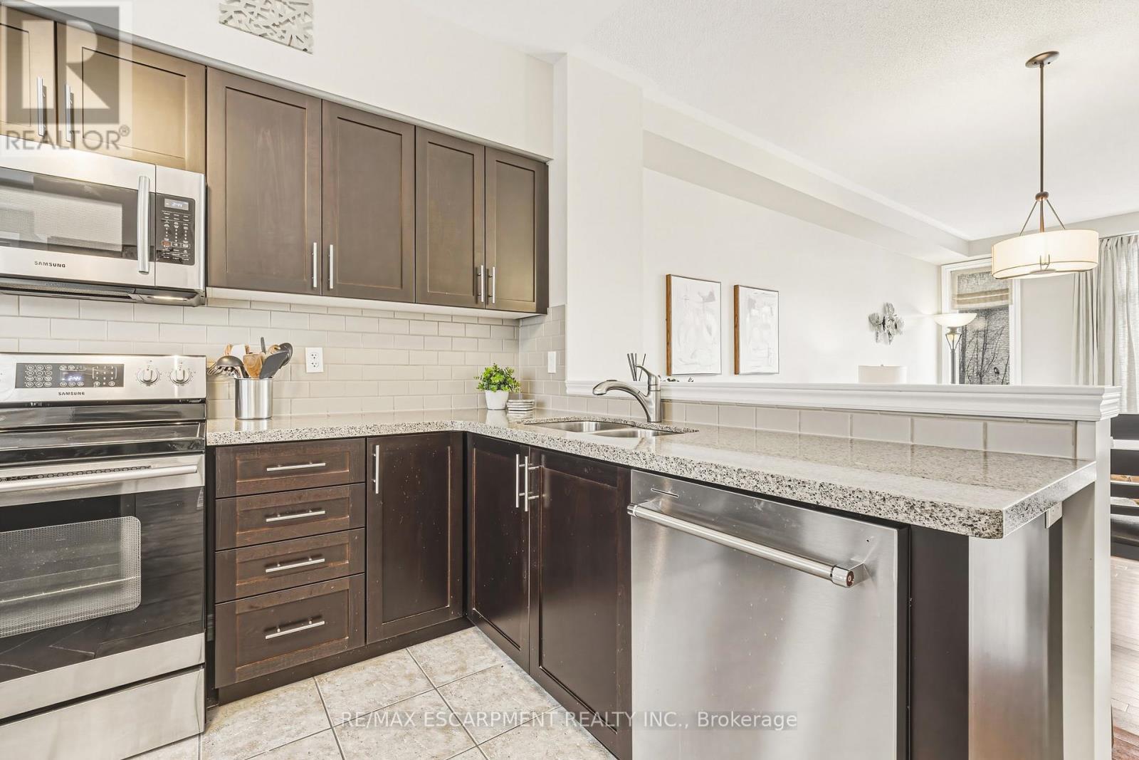 #8 - 4165 Upper Middle Road, Burlington, Ontario  L7M 0V4 - Photo 14 - W12823226