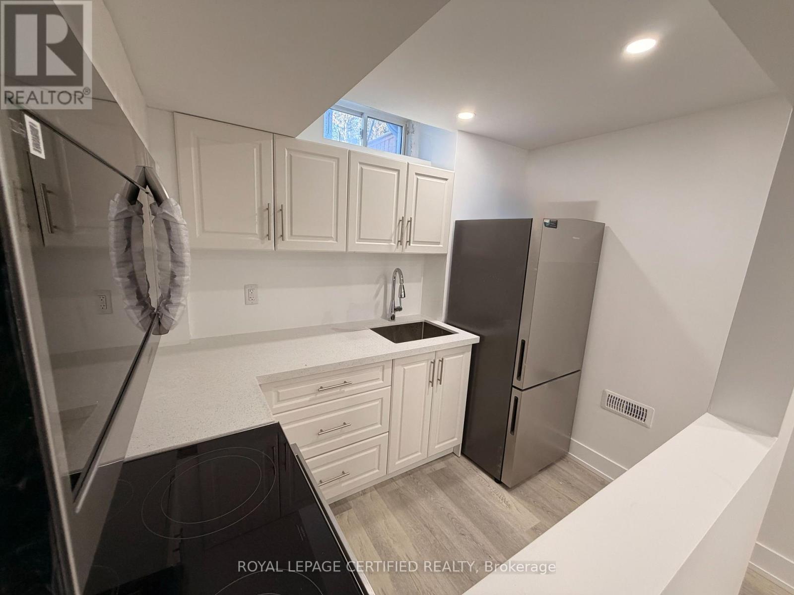 Bsmt - 2129 Glenfield Road, Oakville (Wt West Oak Trails), Ontario  L6M 3S4 - Photo 6 - W12823232