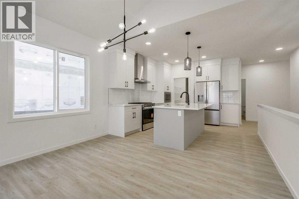 75 Fireside Common, Cochrane, Alberta  T4C 3E1 - Photo 8 - A2271464