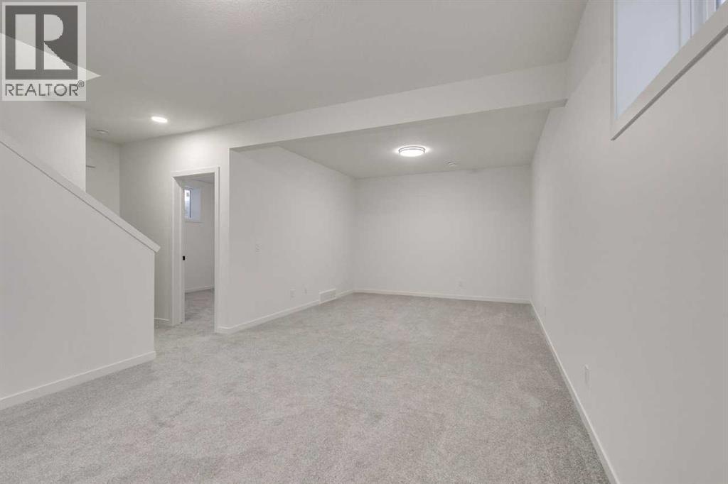 75 Fireside Common, Cochrane, Alberta  T4C 3E1 - Photo 32 - A2271464