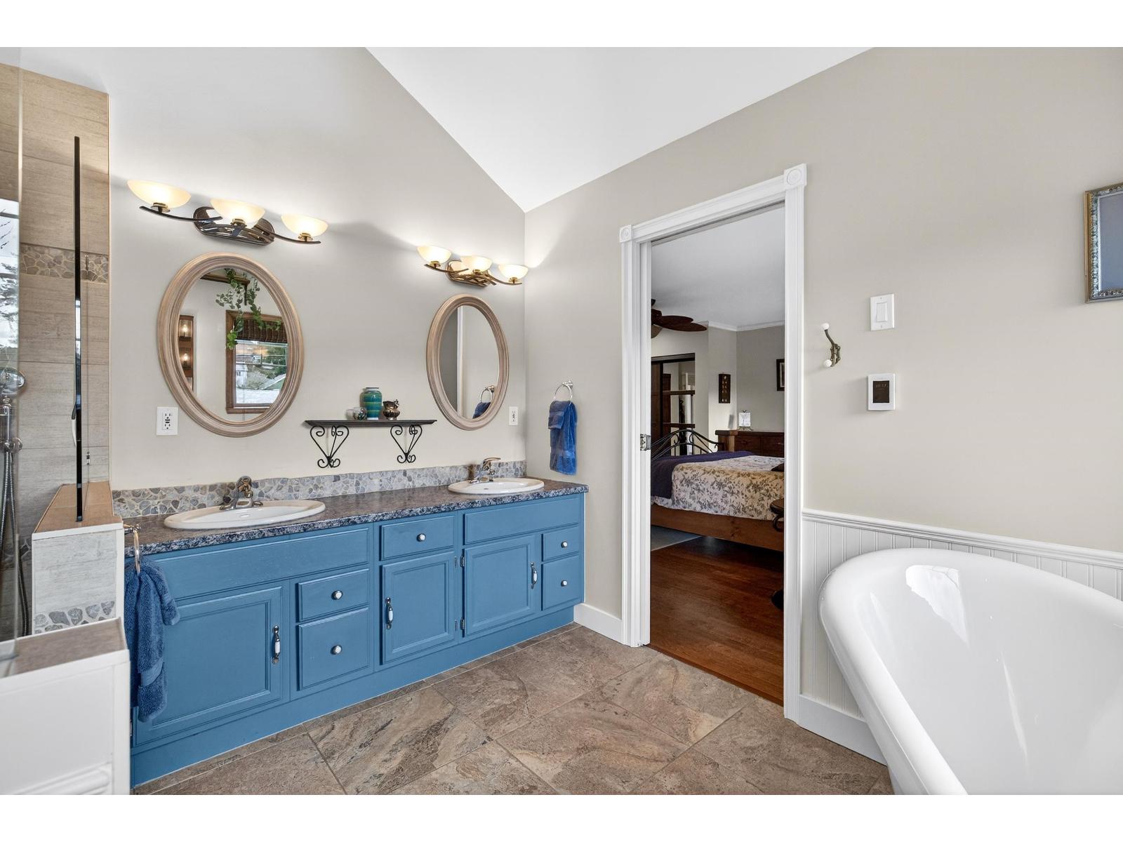 21687 48a Avenue, Langley, British Columbia  V3A 3P7 - Photo 18 - R3093135