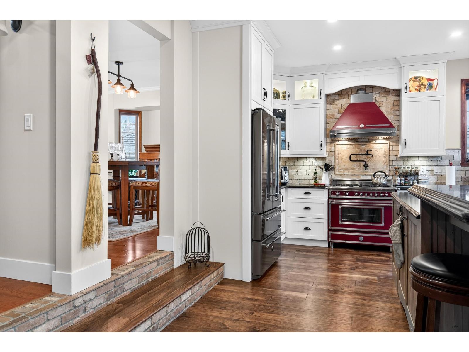 21687 48a Avenue, Langley, British Columbia  V3A 3P7 - Photo 6 - R3093135