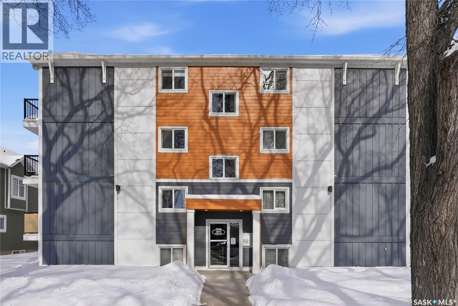 18 719 10th STREET E, saskatoon, Saskatchewan