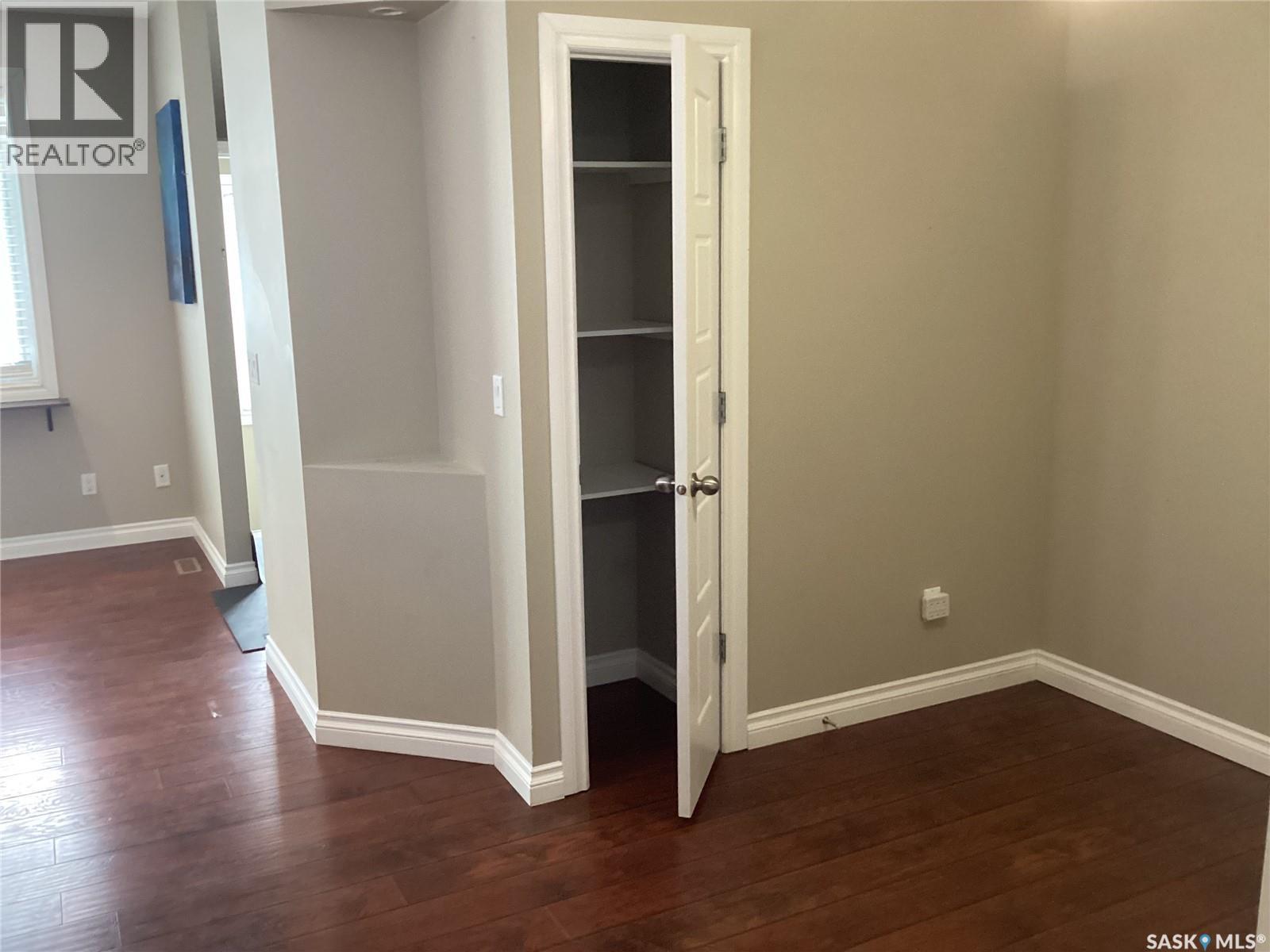 1450 Wascana Street, Regina, Saskatchewan  S4T 4J5 - Photo 10 - SK029232