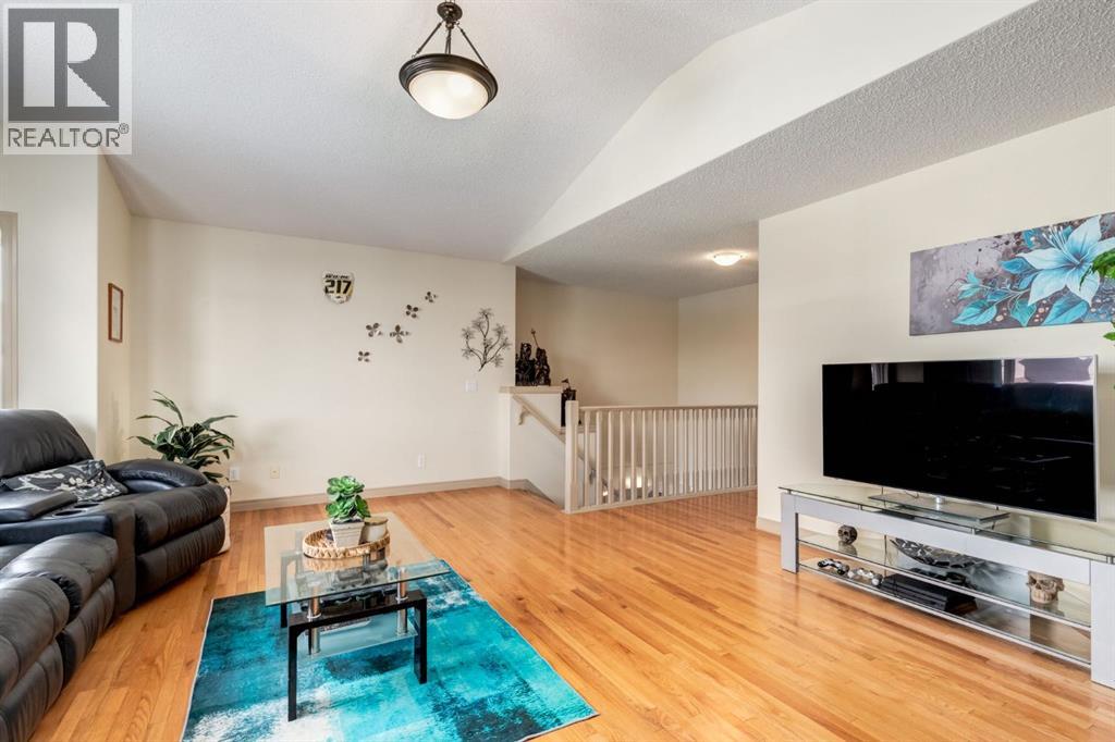 515 Crystal Green Mews, Okotoks, Alberta  T1S 2K6 - Photo 17 - A2287663