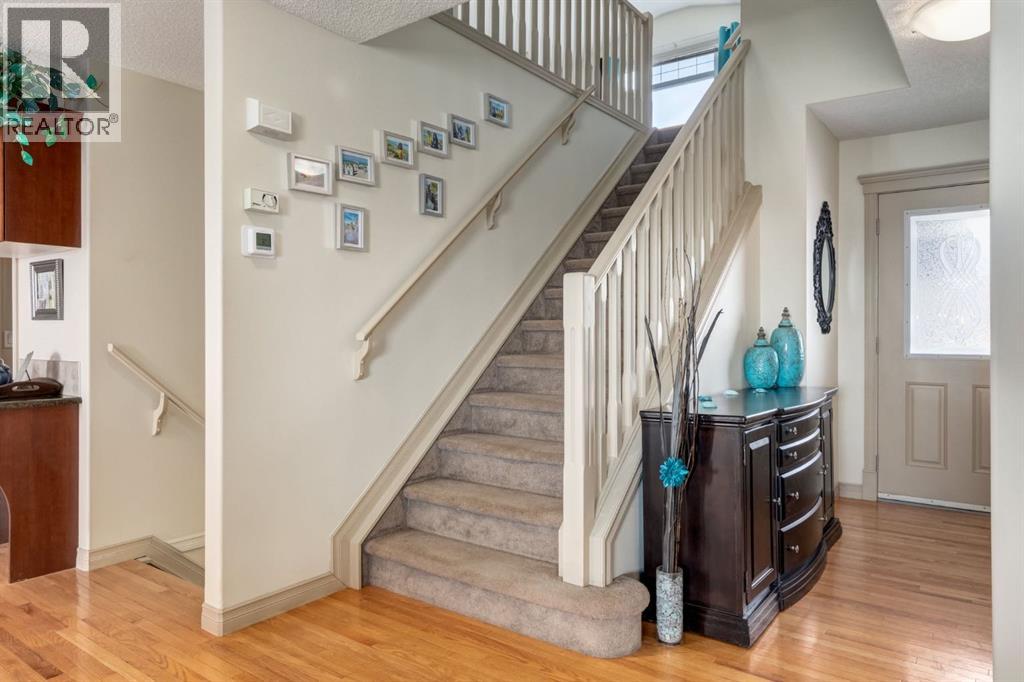 515 Crystal Green Mews, Okotoks, Alberta  T1S 2K6 - Photo 15 - A2287663