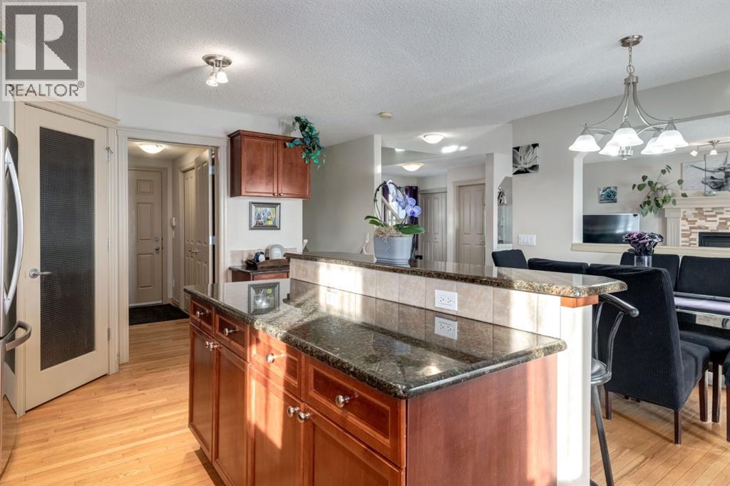 515 Crystal Green Mews, Okotoks, Alberta  T1S 2K6 - Photo 11 - A2287663