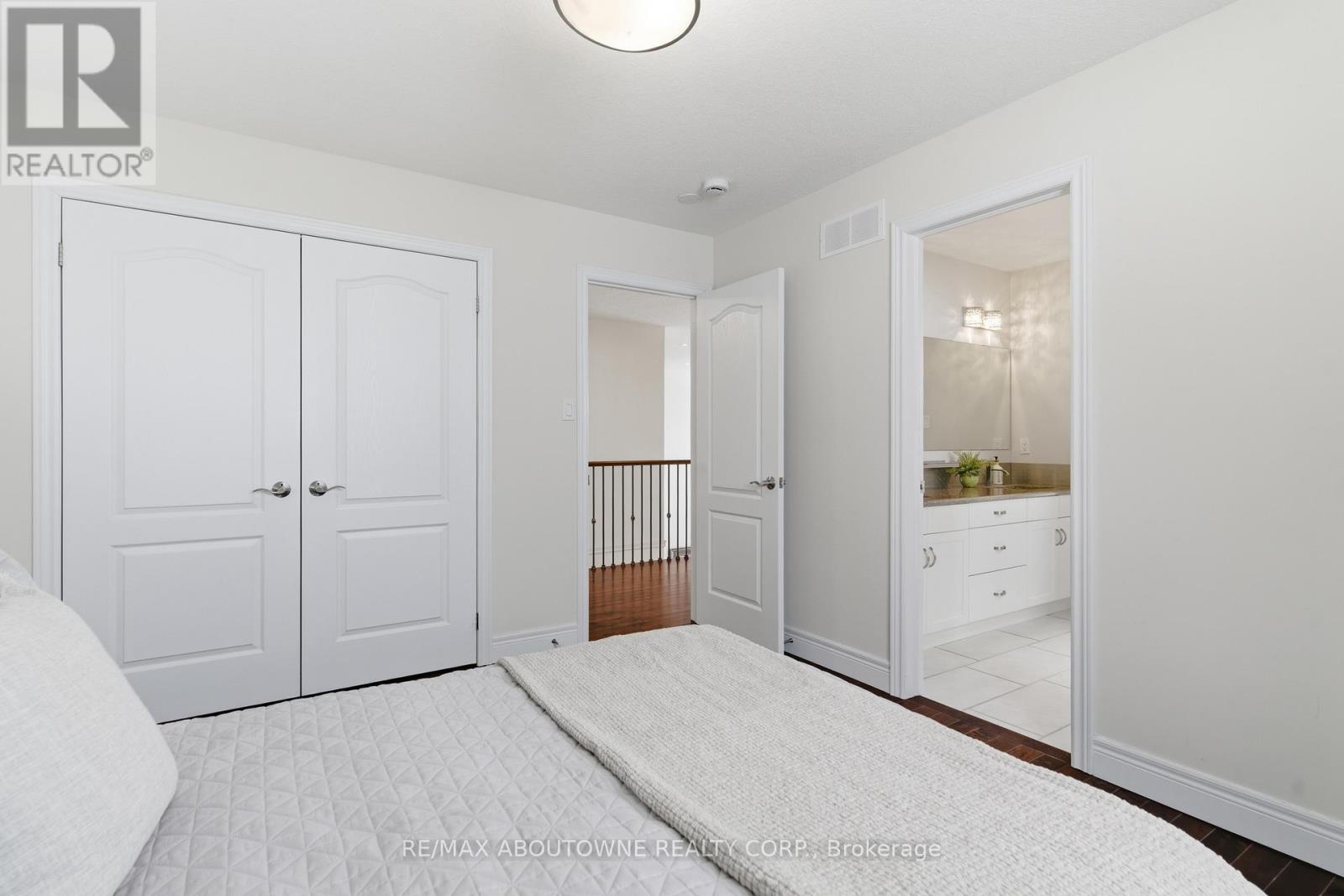 305 Gosling Gardens, Guelph, Ontario  N1L 0M1 - Photo 32 - X12822956