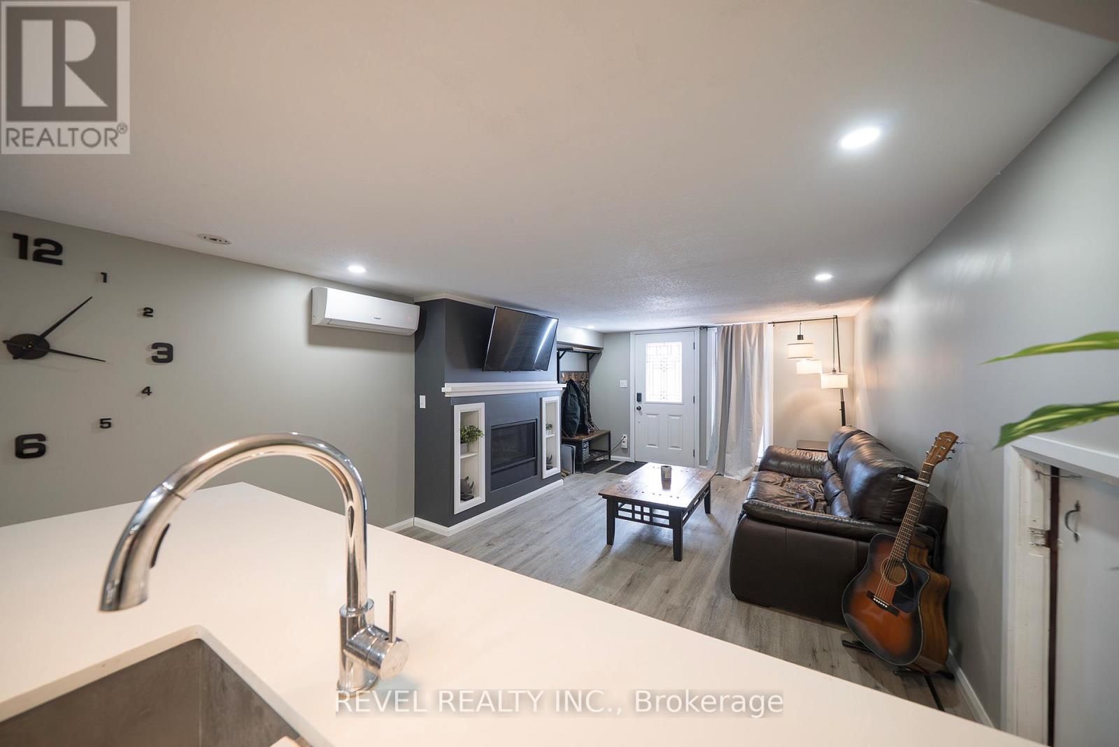 44 Shalfleet Boulevard, Brantford, Ontario  N3R 6L6 - Photo 33 - X12822966