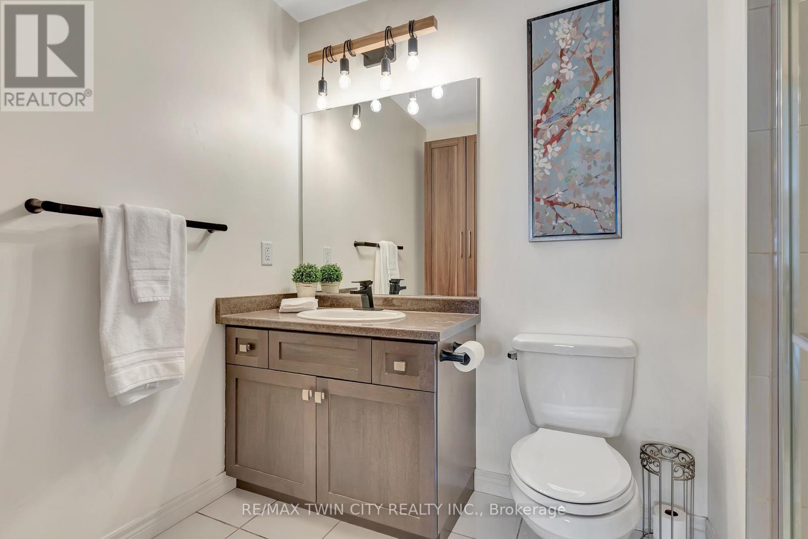 50 Greenwater Drive, Cambridge, Ontario  N2R 0H2 - Photo 19 - X12823008