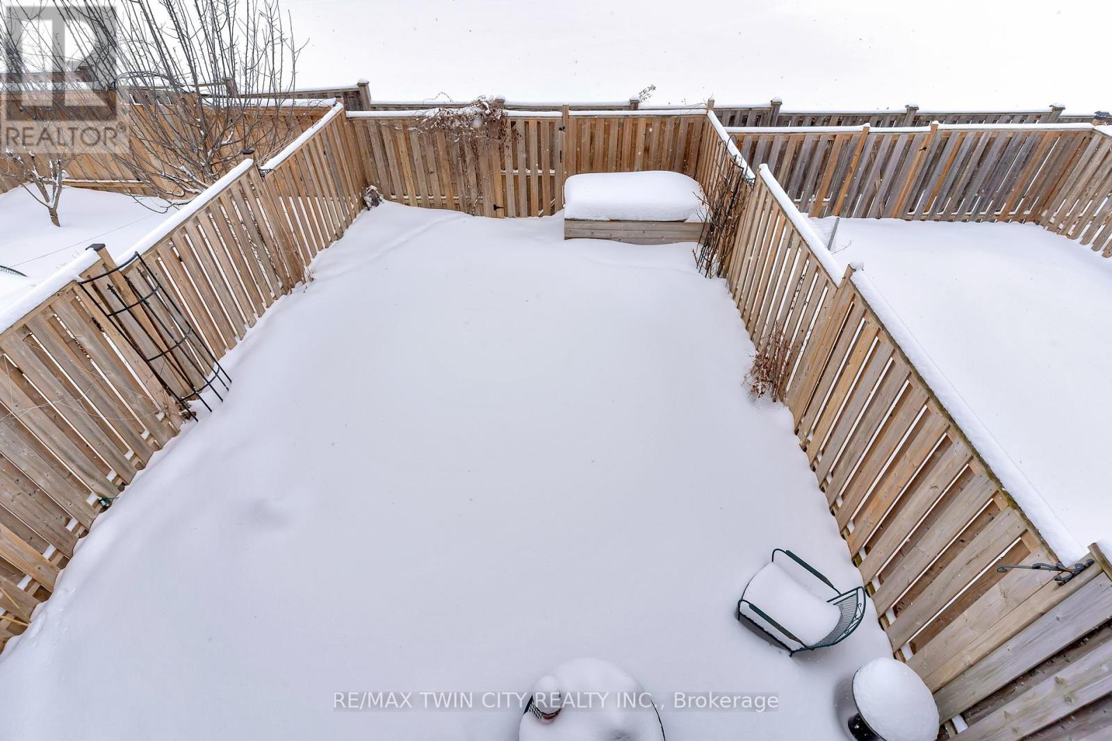 50 Greenwater Drive, Cambridge, Ontario  N2R 0H2 - Photo 34 - X12823008