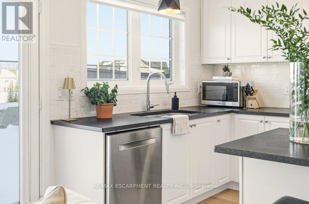 3998 Fracchioni Drive, Lincoln, Ontario  L3J 0R9 - Photo 20 - X12823056