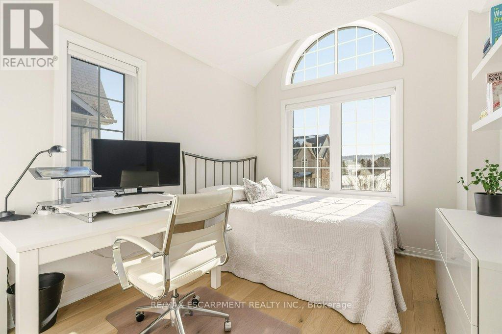 3998 Fracchioni Drive, Lincoln, Ontario  L3J 0R9 - Photo 35 - X12823056