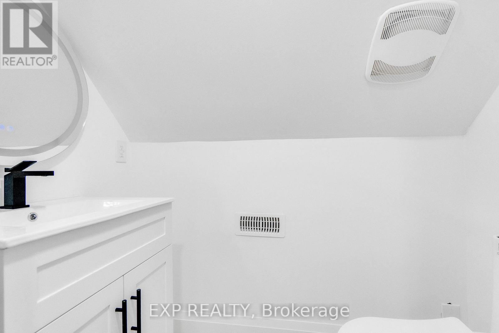 64 Lancaster Street E, Kitchener, Ontario  N2H 1M6 - Photo 31 - X12823088