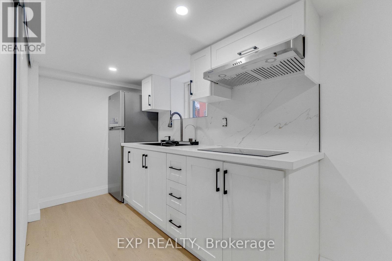 64 Lancaster Street E, Kitchener, Ontario  N2H 1M6 - Photo 37 - X12823088