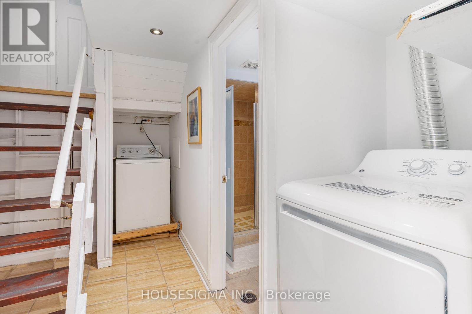 225 Bowman Street, Hamilton, Ontario  L8S 2T9 - Photo 21 - X12823128