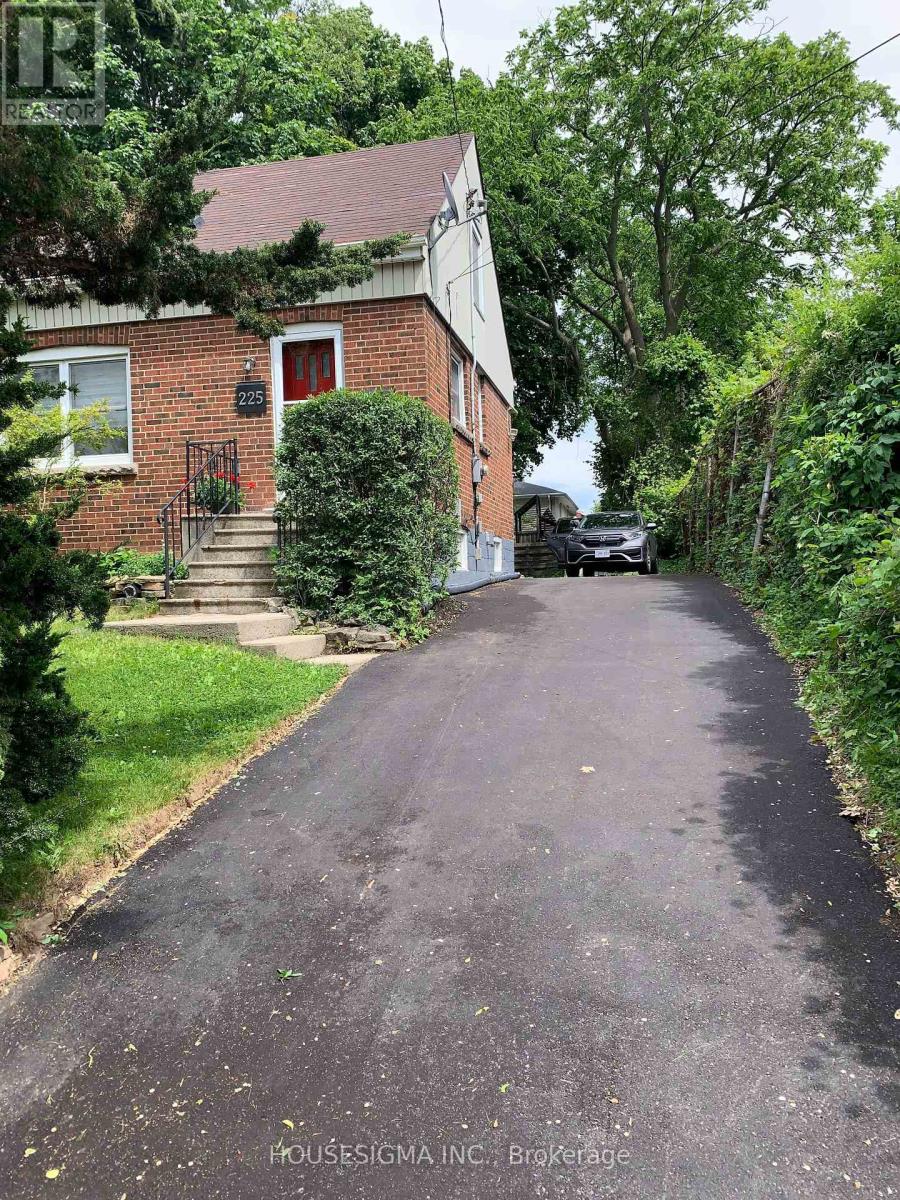 225 Bowman Street, Hamilton, Ontario  L8S 2T9 - Photo 24 - X12823128