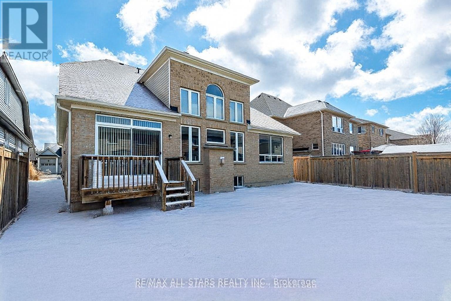 20 BEECHENER STREET, Georgina, Ontario