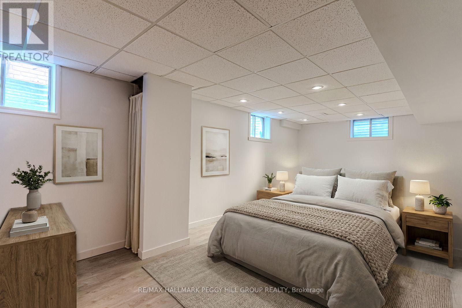 21 Autumn Lane, Barrie, Ontario  L4N 6G8 - Photo 12 - S12717694