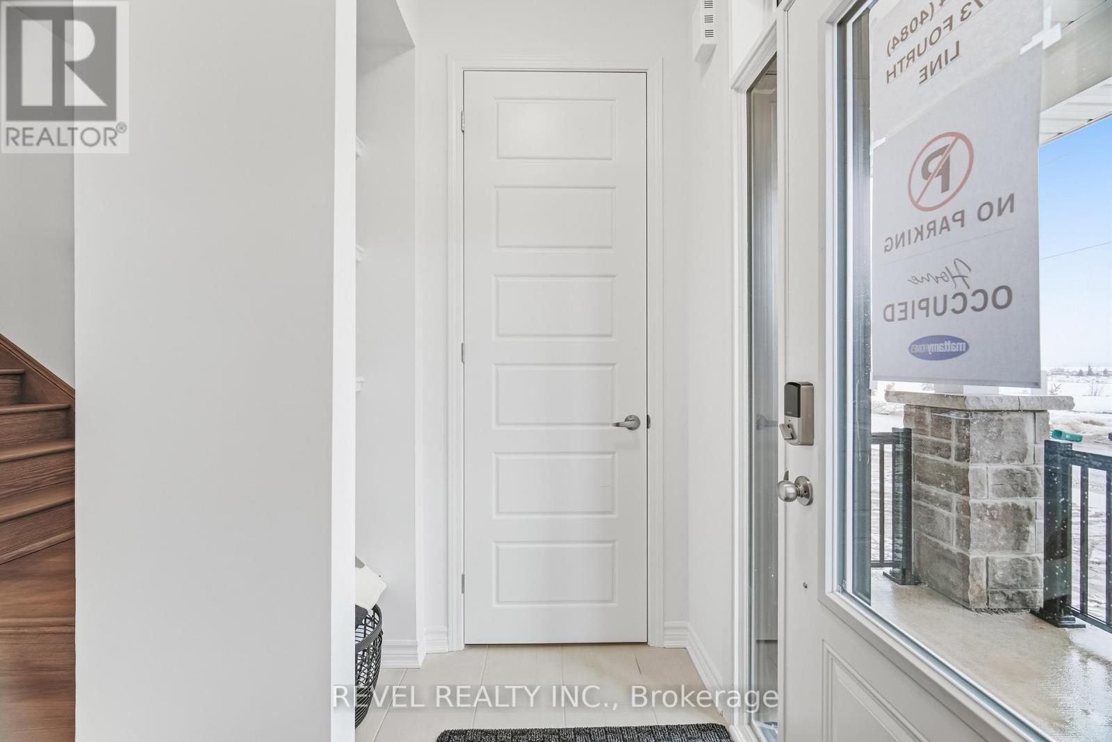 1373 Fourth Line, Milton (Bw Bowes), Ontario  L9E 2J7 - Photo 11 - W12806872