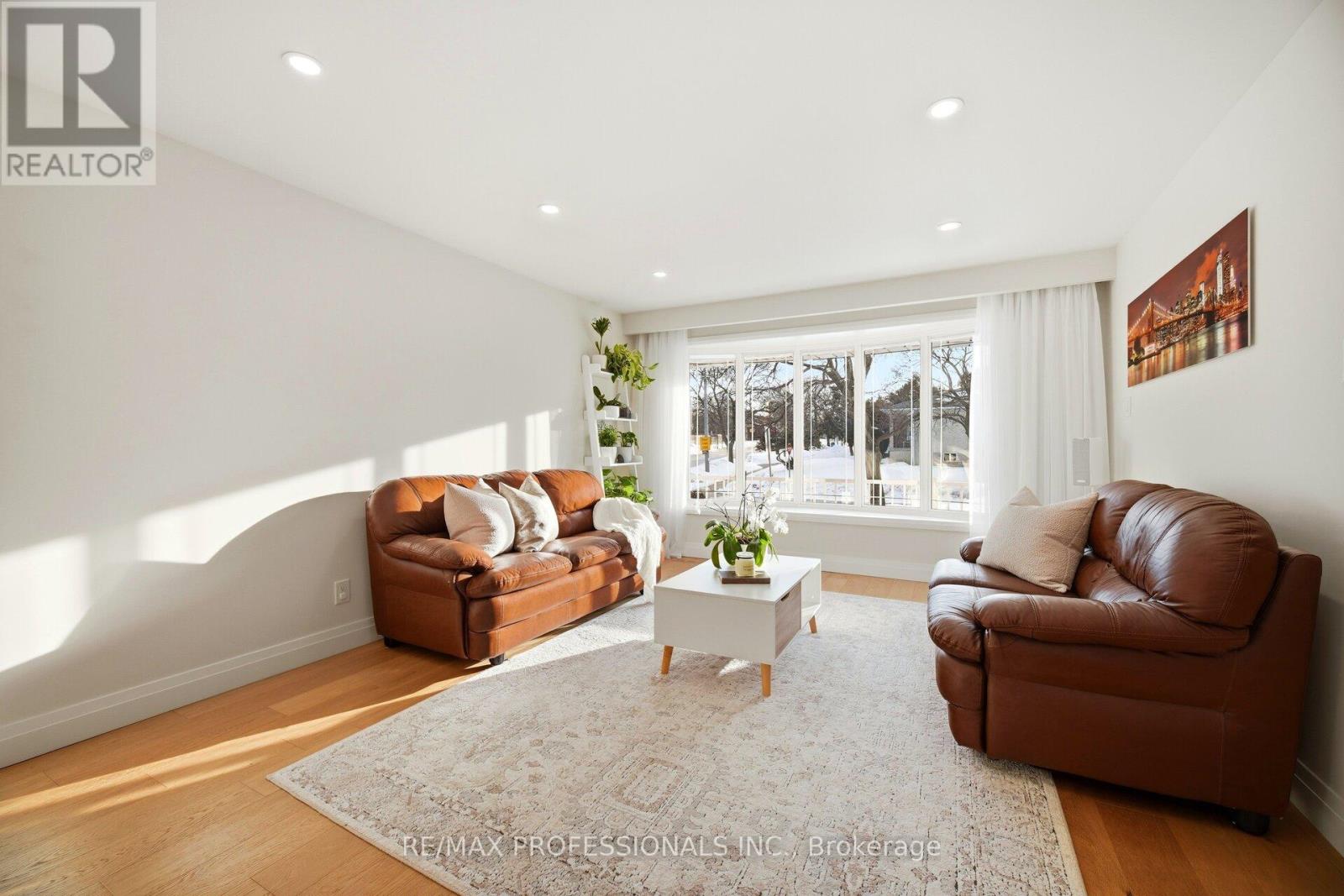 50 Trotters Lane, Brampton, Ontario  L6Y 1B6 - Photo 13 - W12820656