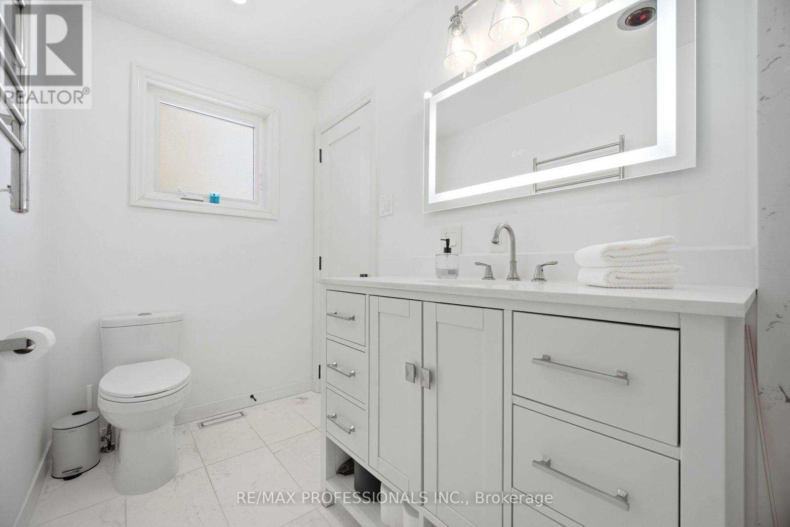 50 Trotters Lane, Brampton, Ontario  L6Y 1B6 - Photo 31 - W12820656