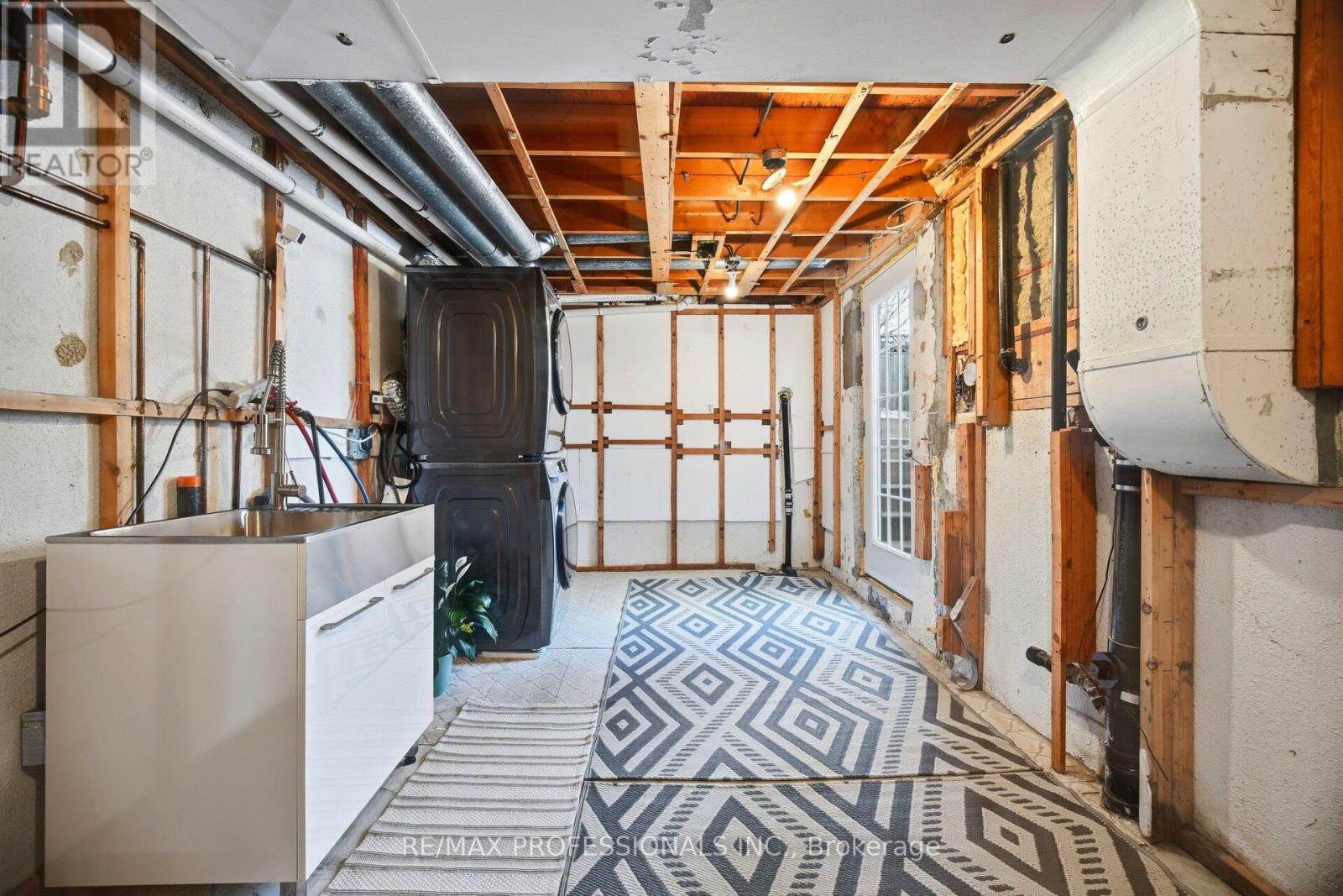 50 Trotters Lane, Brampton, Ontario  L6Y 1B6 - Photo 42 - W12820656