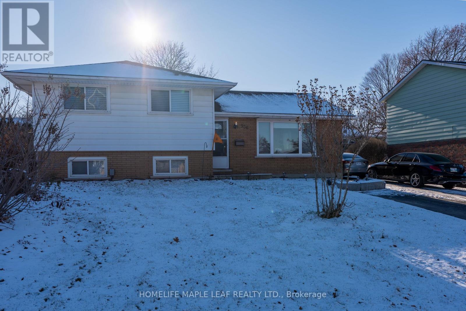 936 Alice Street, Woodstock, Ontario  N4S 2J7 - Photo 3 - X12769774