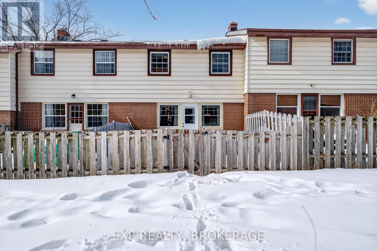 3 - 126 Notch Hill Road, Kingston (Central City West), Ontario  K7M 2X1 - Photo 24 - X12822854