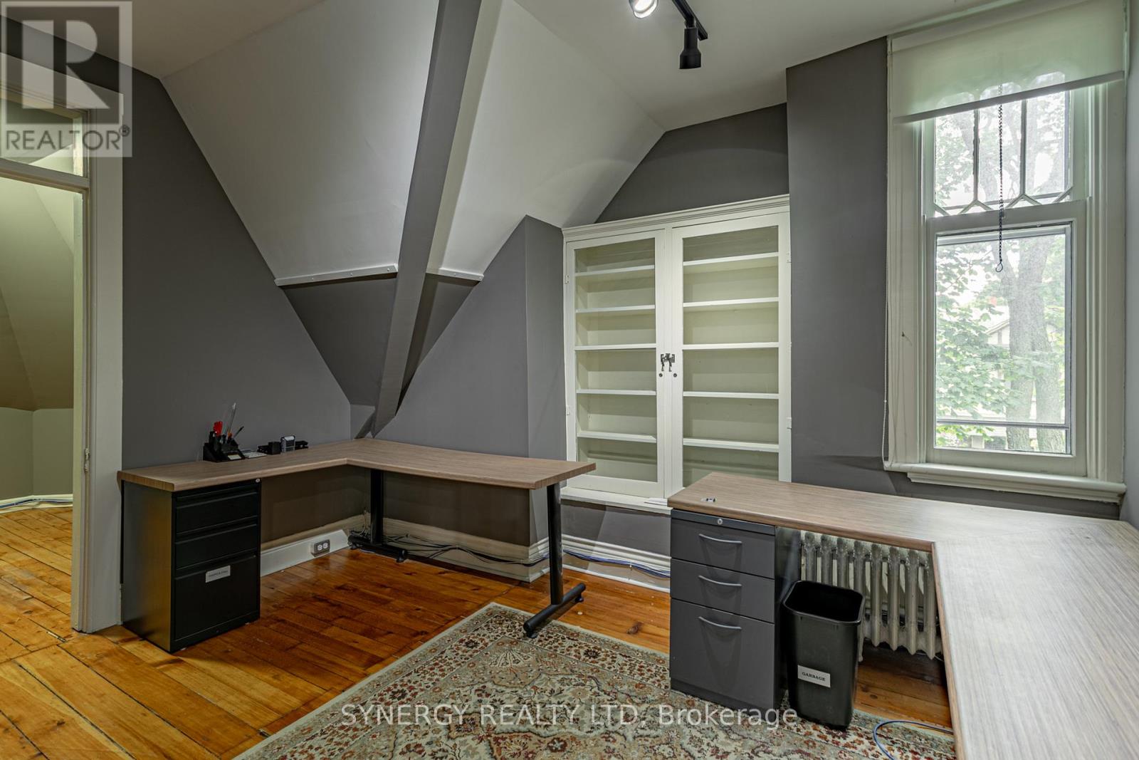 7 - 37 Ridout Street S, London South, Ontario  N6C 3W7 - Photo 9 - X12721950