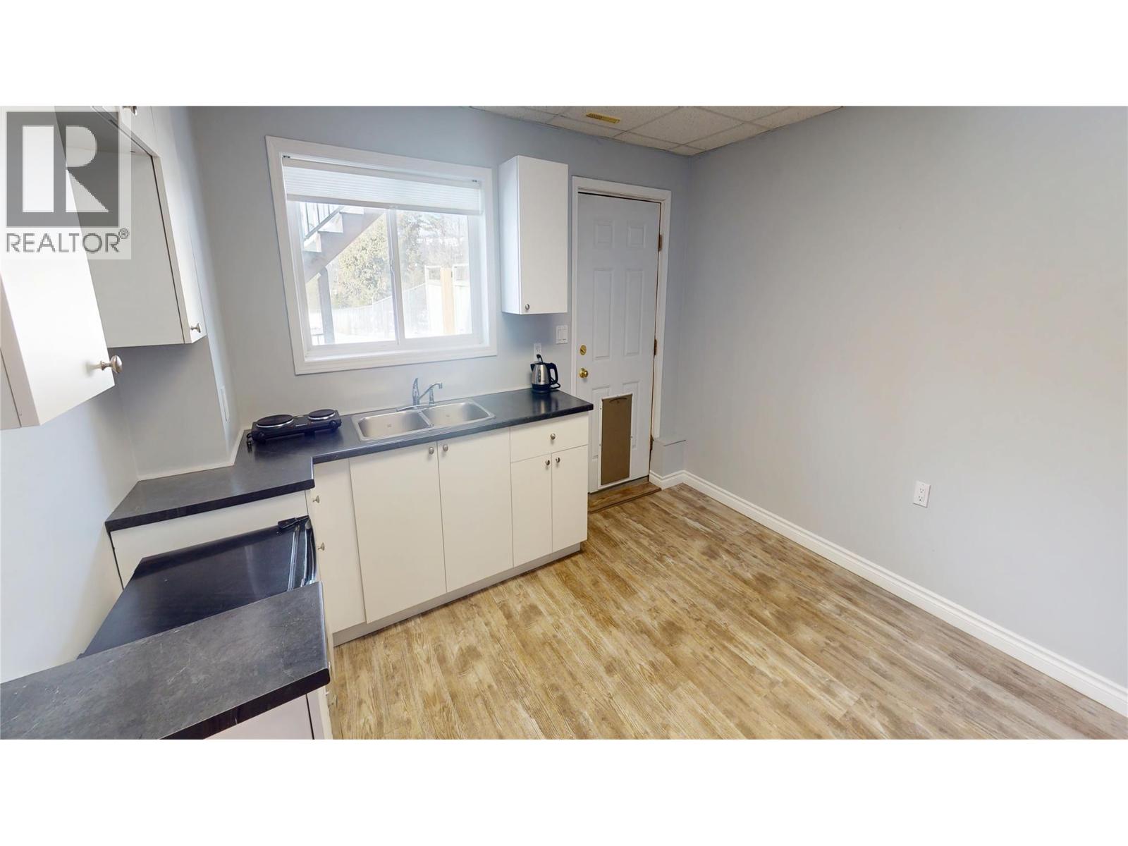 1305 2nd Avenue S Unit# A, Cranbrook, British Columbia  V1C 2B4 - Photo 22 - 10377232